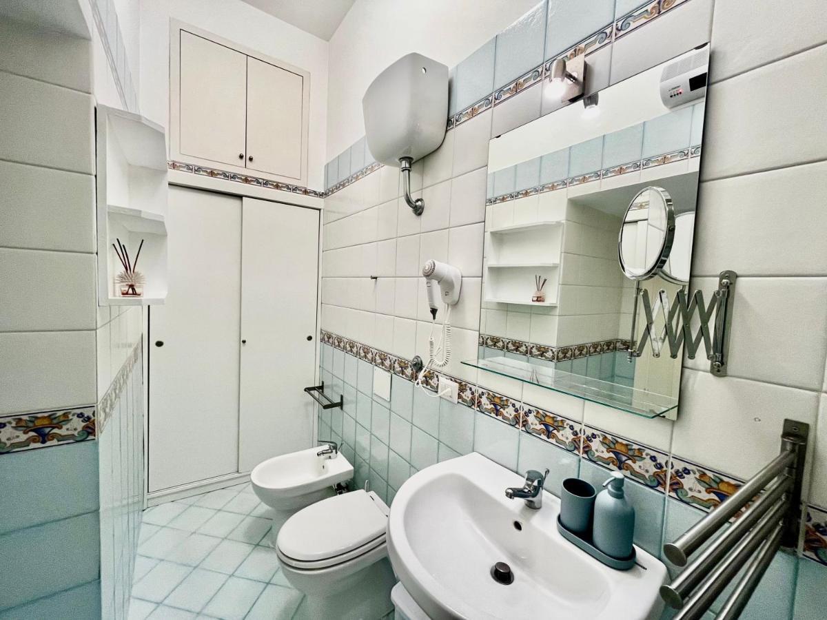 Casa Loren In The Heart Of Sorrente Extérieur photo